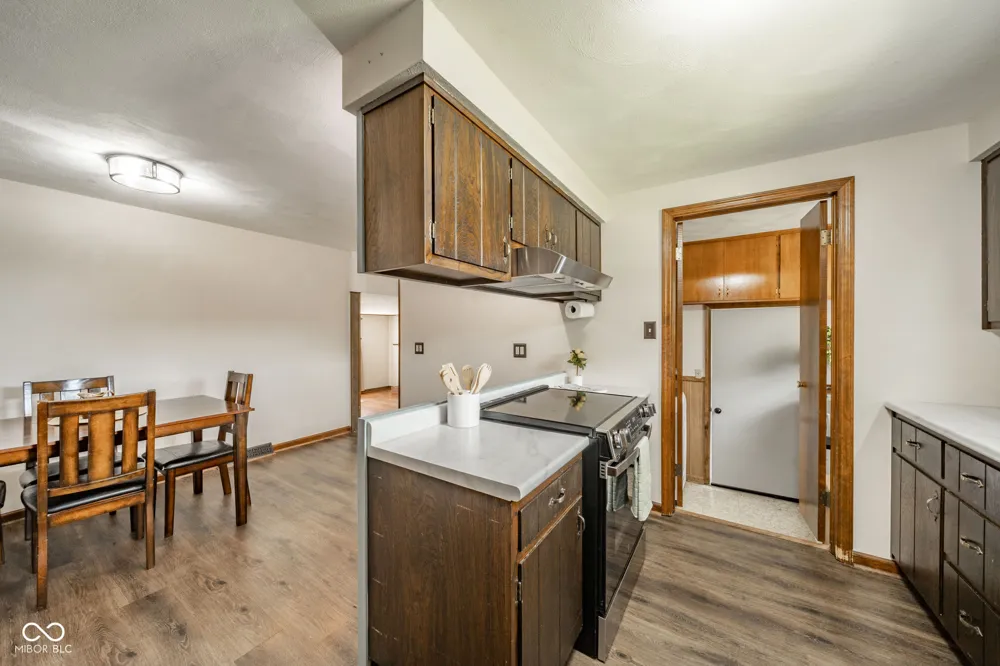 1375 E 240 Anderson, IN 46012