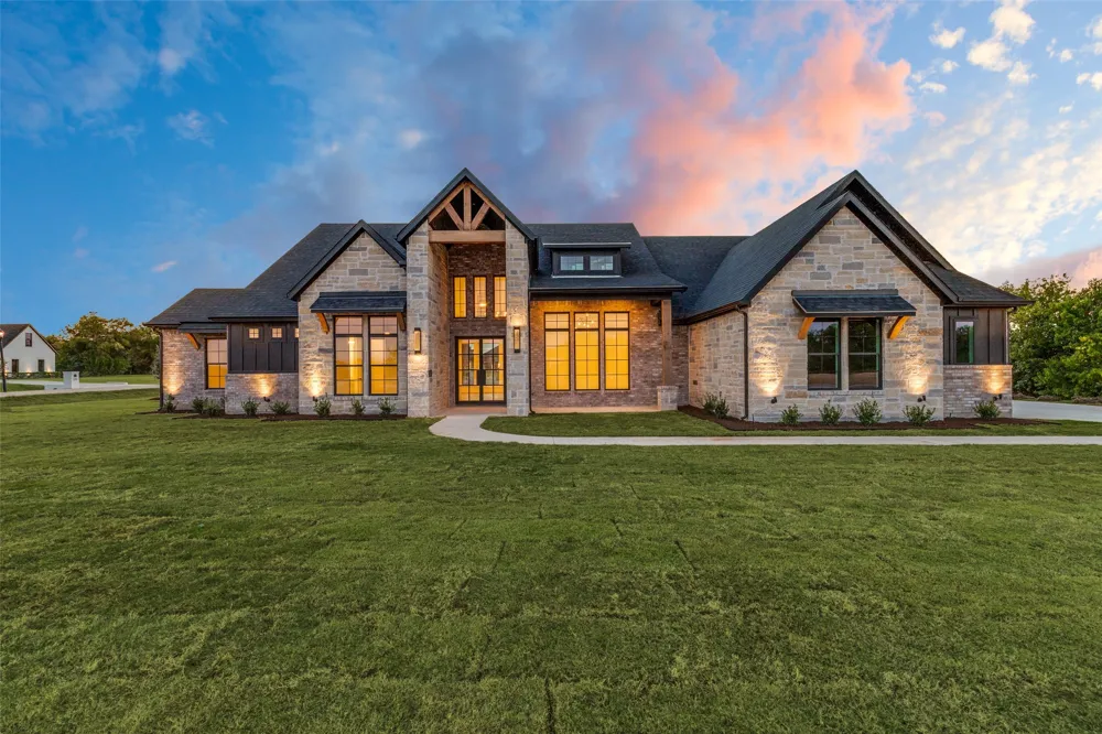 6715 Lakeview Drive McKinney, TX 75071