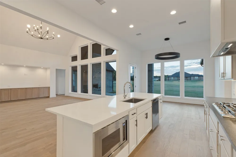 6715 Lakeview Drive McKinney, TX 75071