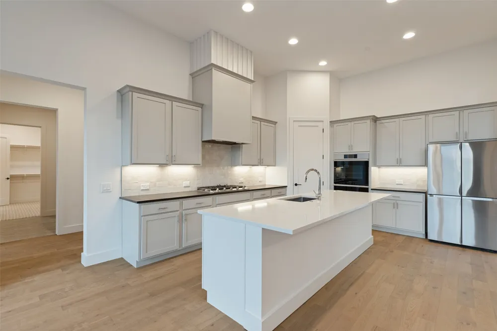 6715 Lakeview Drive McKinney, TX 75071