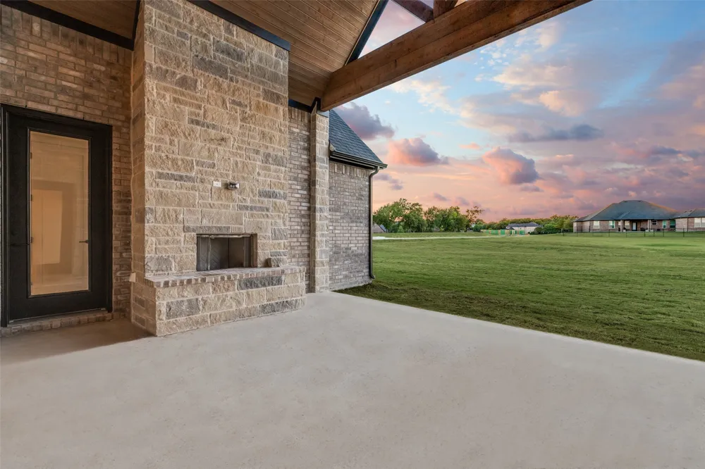 6715 Lakeview Drive McKinney, TX 75071