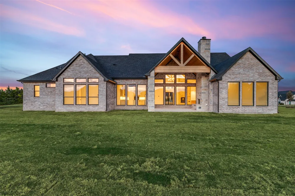 6715 Lakeview Drive McKinney, TX 75071