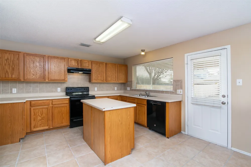 103 Bowie Street Forney, TX 75126
