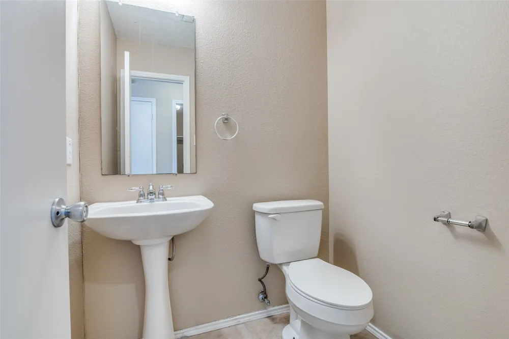 103 Bowie Street Forney, TX 75126