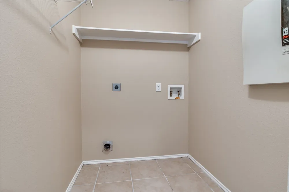 103 Bowie Street Forney, TX 75126