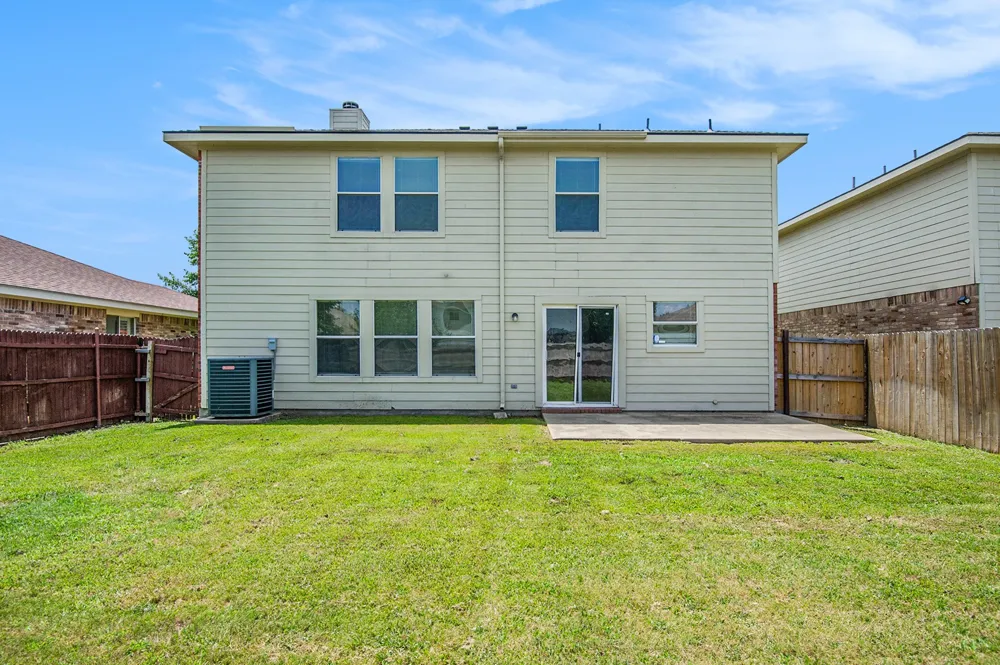 4225 Silverwood Trail Fort Worth, TX 76244