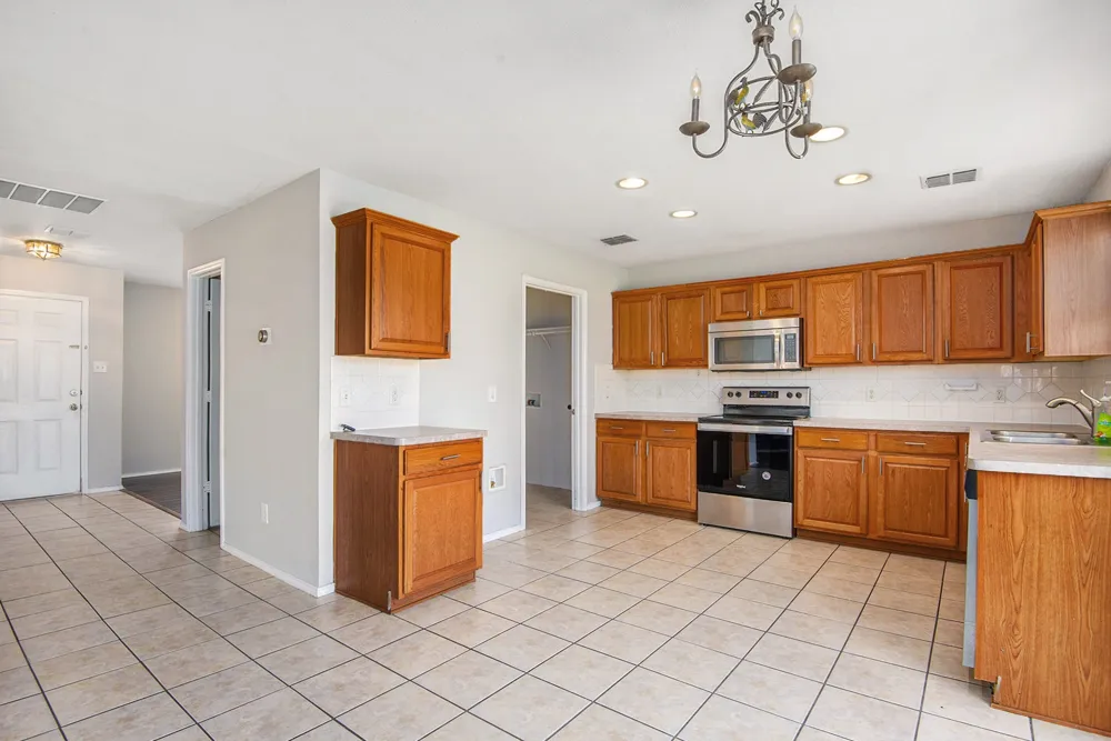 4225 Silverwood Trail Fort Worth, TX 76244
