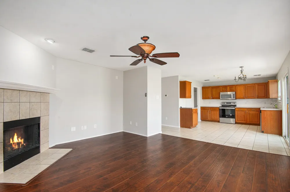 4225 Silverwood Trail Fort Worth, TX 76244