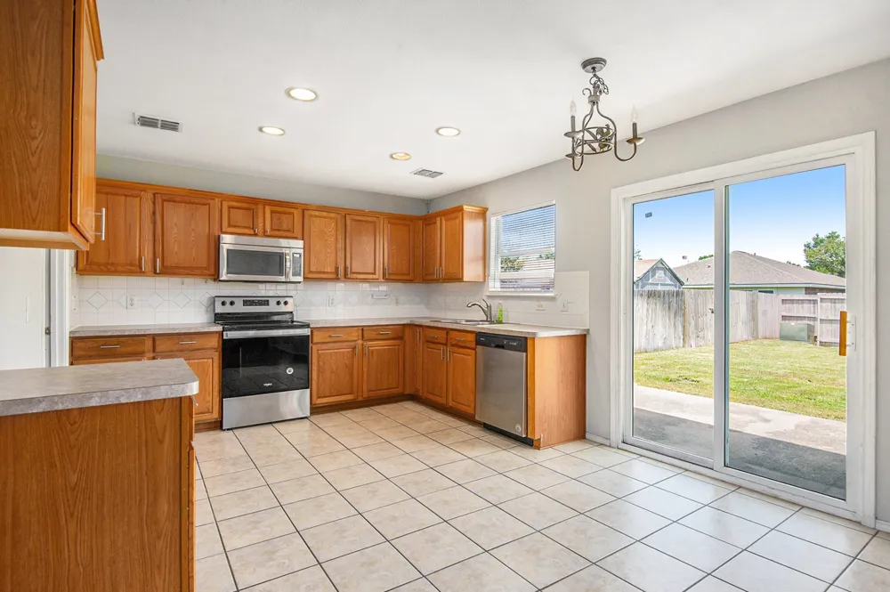 4225 Silverwood Trail Fort Worth, TX 76244