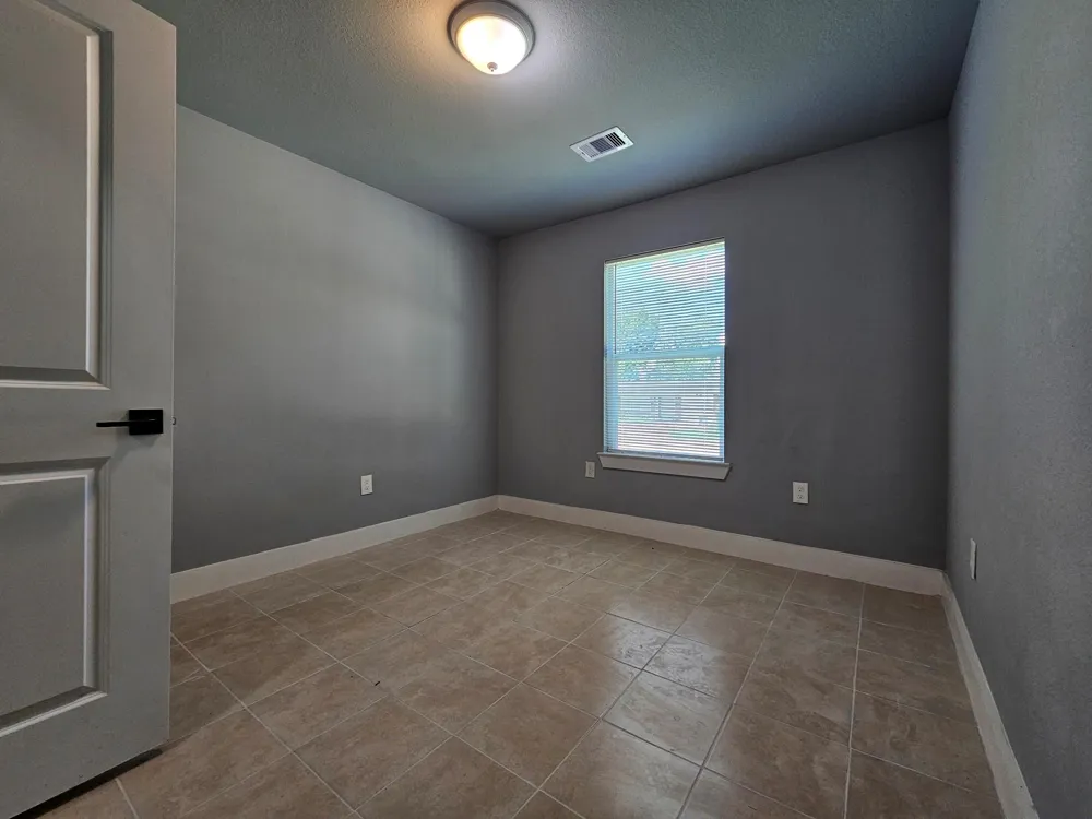 2129 Raspberry Lane Pasadena, TX 77502