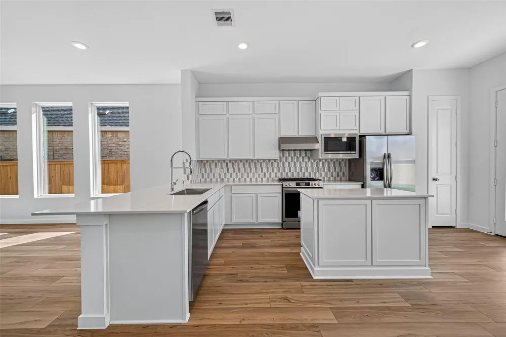 11119 Poplar Tree Dr Cypress, TX 77433