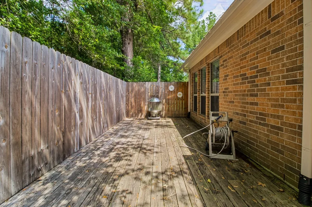 102 Sunshine Lane Livingston, TX 77351