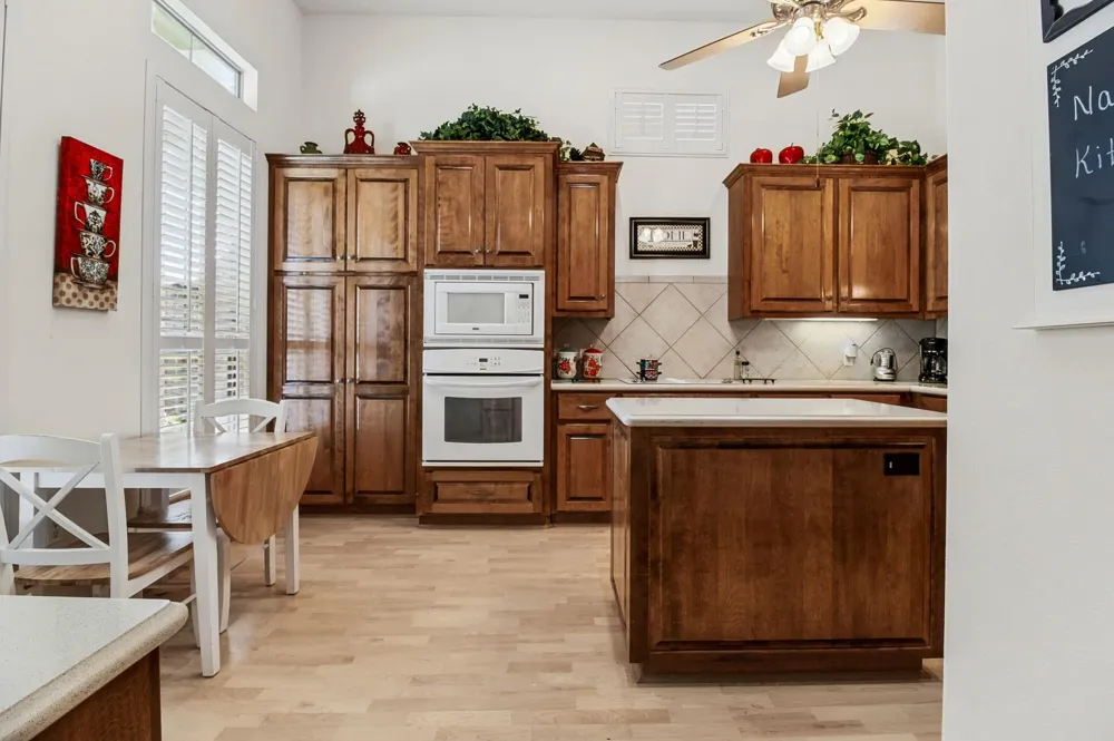 102 Sunshine Lane Livingston, TX 77351