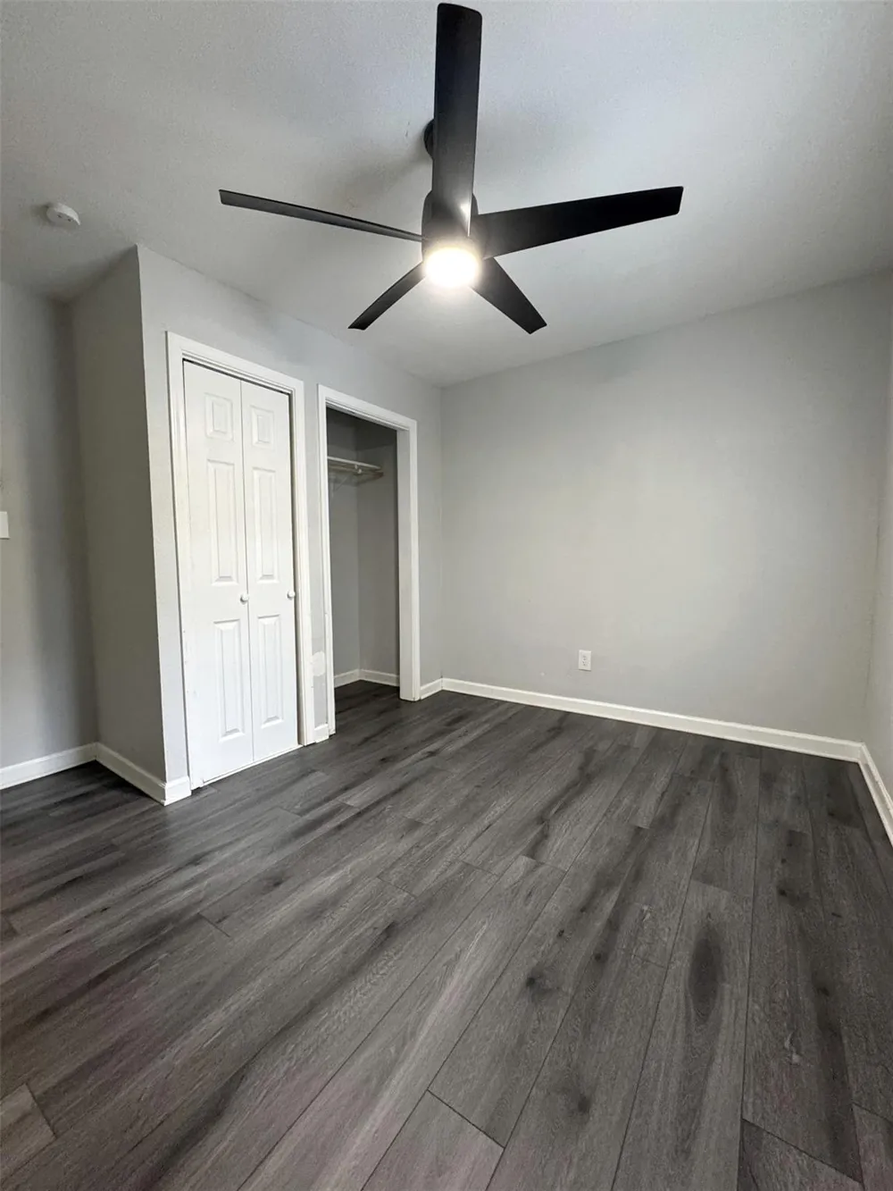 7403 Backstrom Street Hitchcock, TX 77563