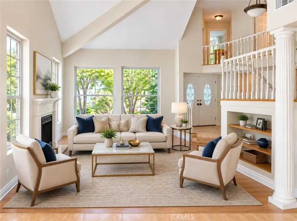 9881 Foxrun Drive North Tustin, CA 92705
