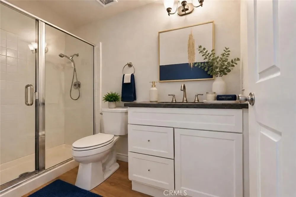 9881 Foxrun Drive North Tustin, CA 92705