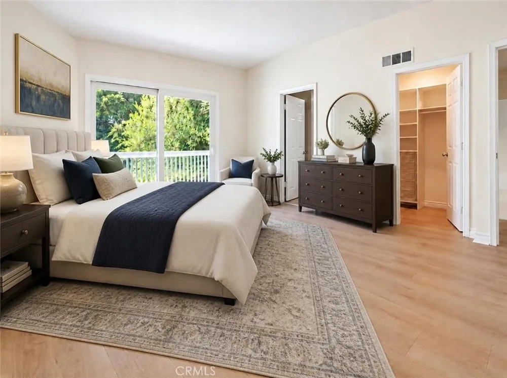 9881 Foxrun Drive North Tustin, CA 92705