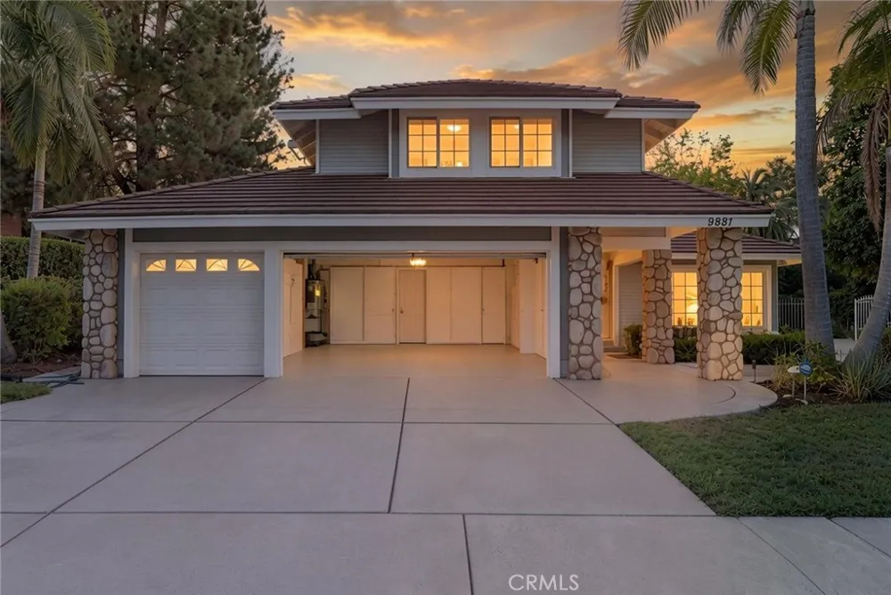 9881 Foxrun Drive North Tustin, CA 92705