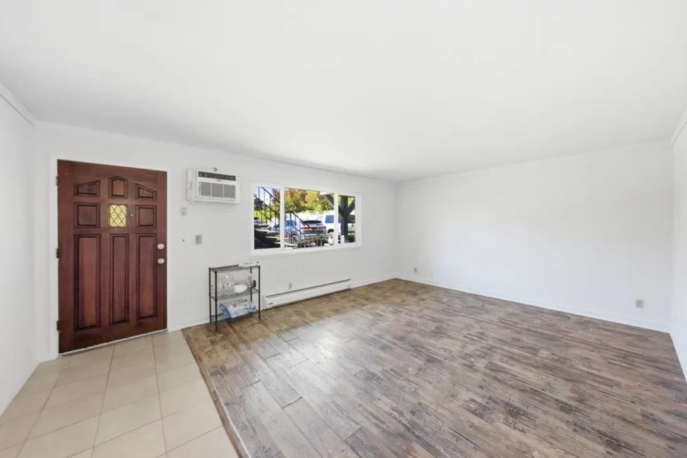 1261 Juniper Drive #14 Gilroy, CA 95020