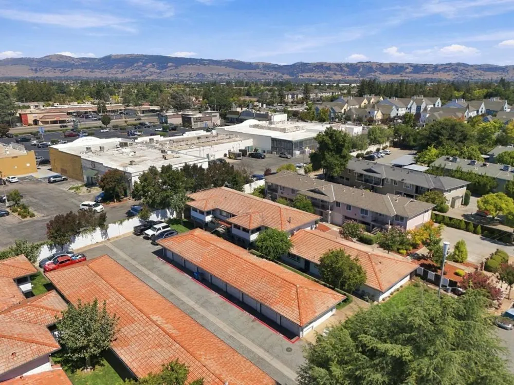 1261 Juniper Drive #14 Gilroy, CA 95020