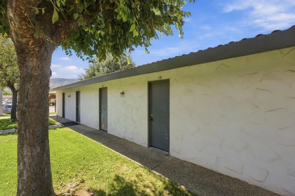 1261 Juniper Drive #14 Gilroy, CA 95020