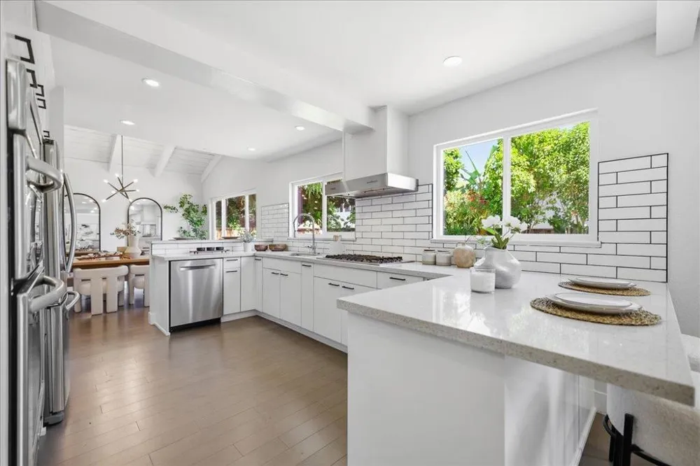4562 Carmen Way Union City, CA 94587