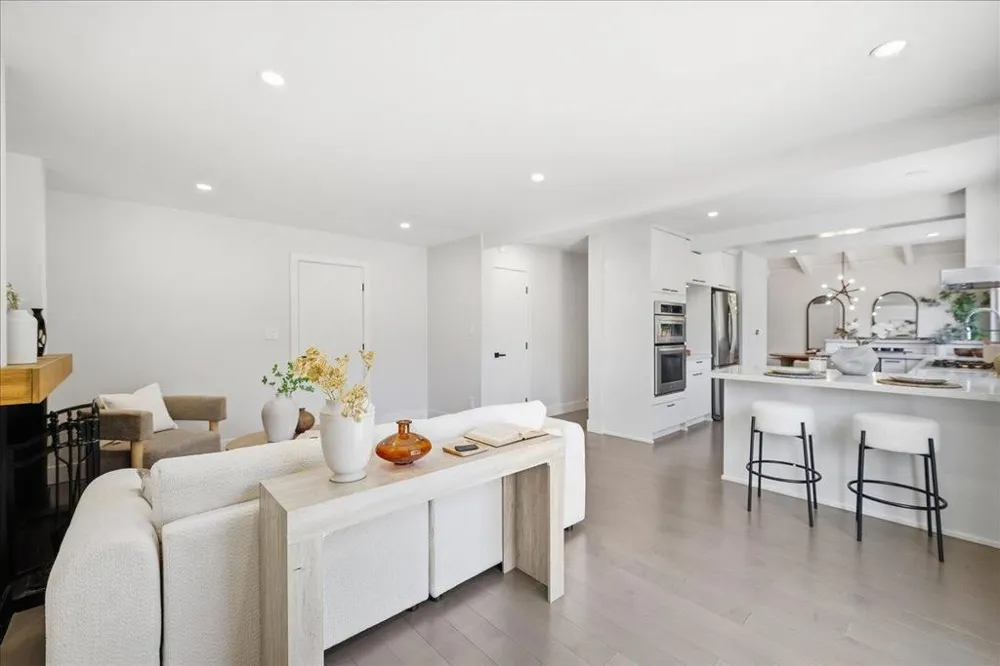 4562 Carmen Way Union City, CA 94587