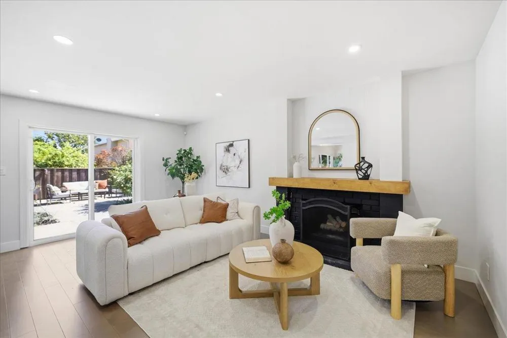 4562 Carmen Way Union City, CA 94587