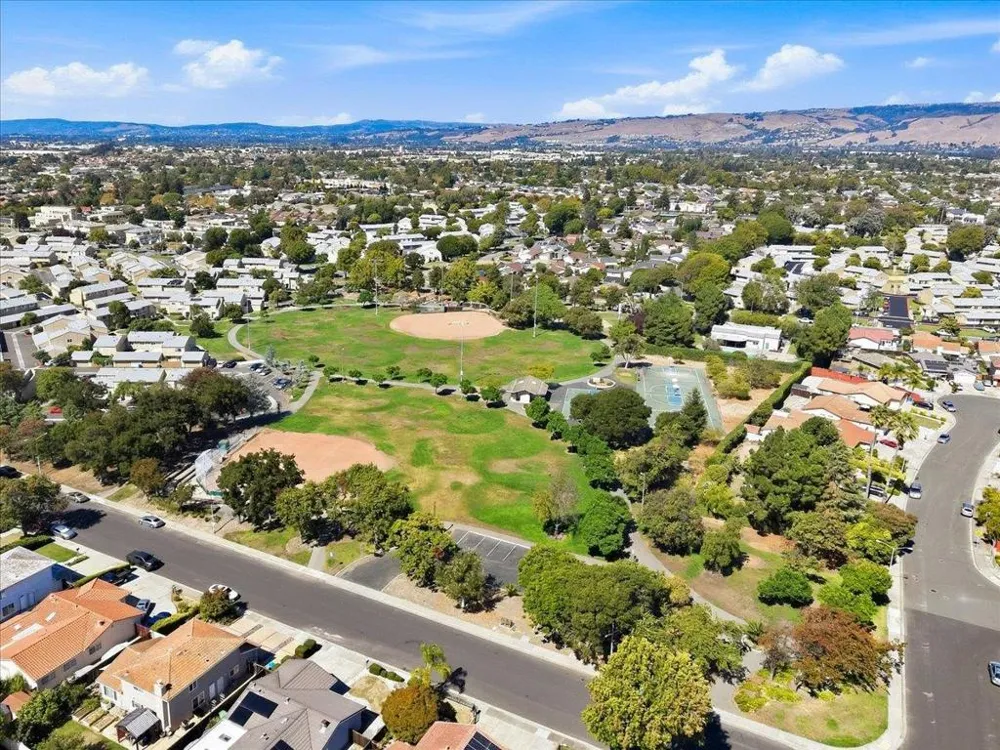 4562 Carmen Way Union City, CA 94587