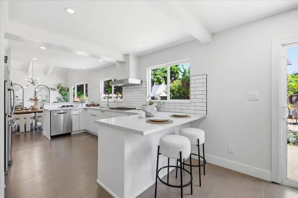 4562 Carmen Way Union City, CA 94587