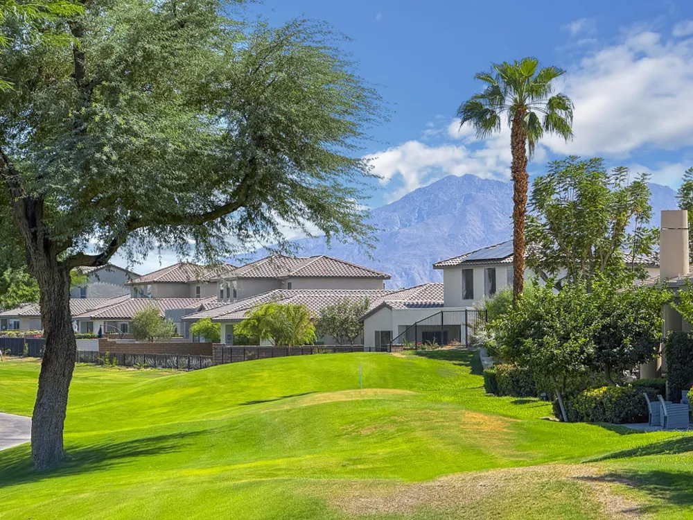 55650 Oaktree La Quinta, CA 92253