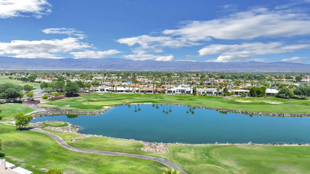 55650 Oaktree La Quinta, CA 92253