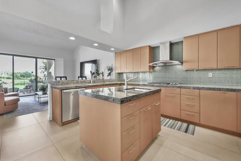 55650 Oaktree La Quinta, CA 92253