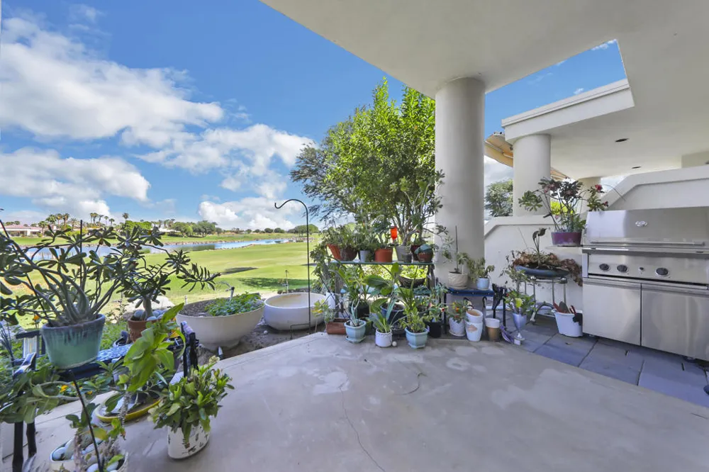 55650 Oaktree La Quinta, CA 92253