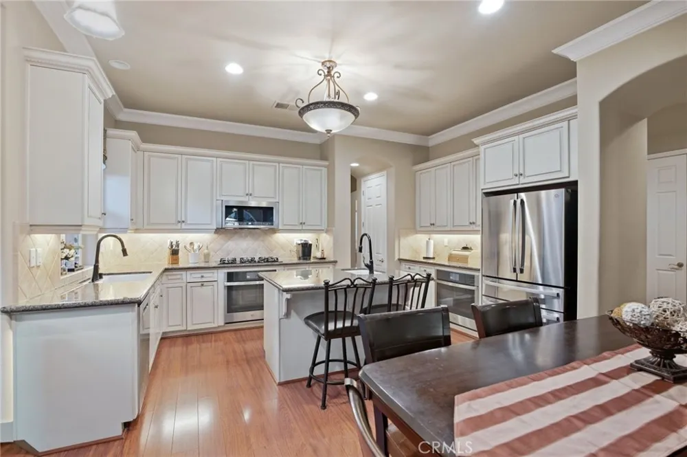 3141 Serena Clovis, CA 93619