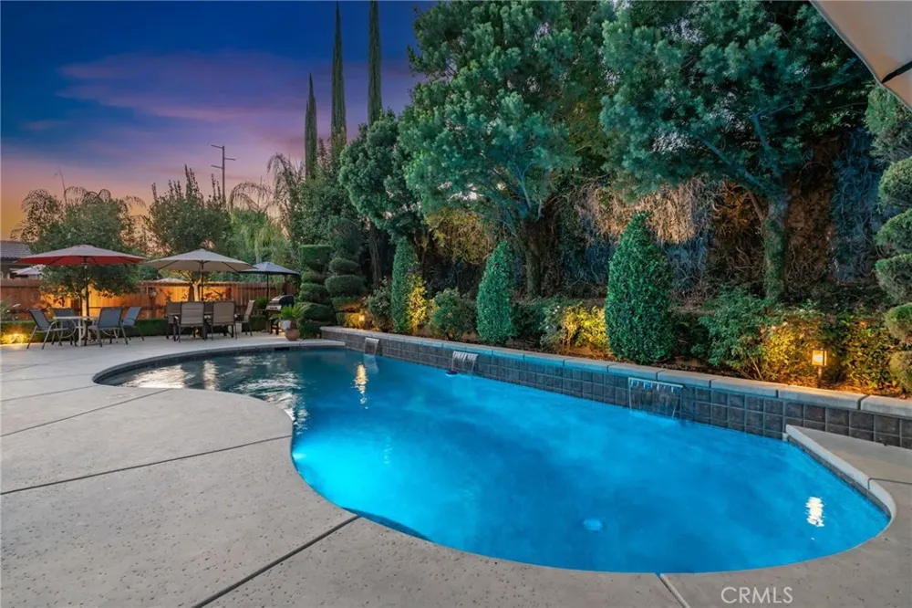 3141 Serena Clovis, CA 93619