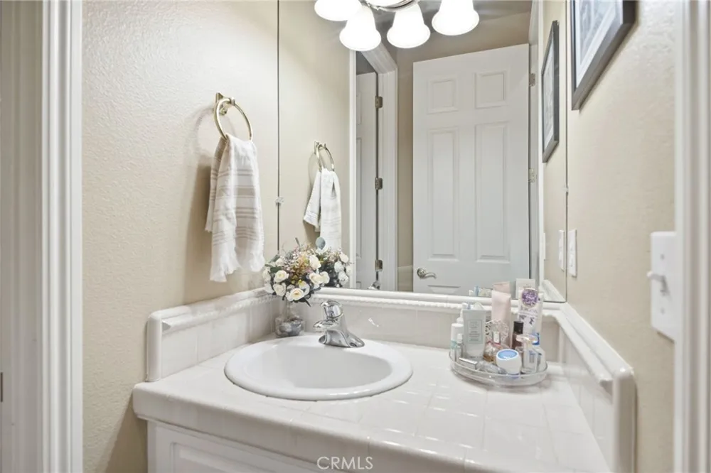 3141 Serena Clovis, CA 93619