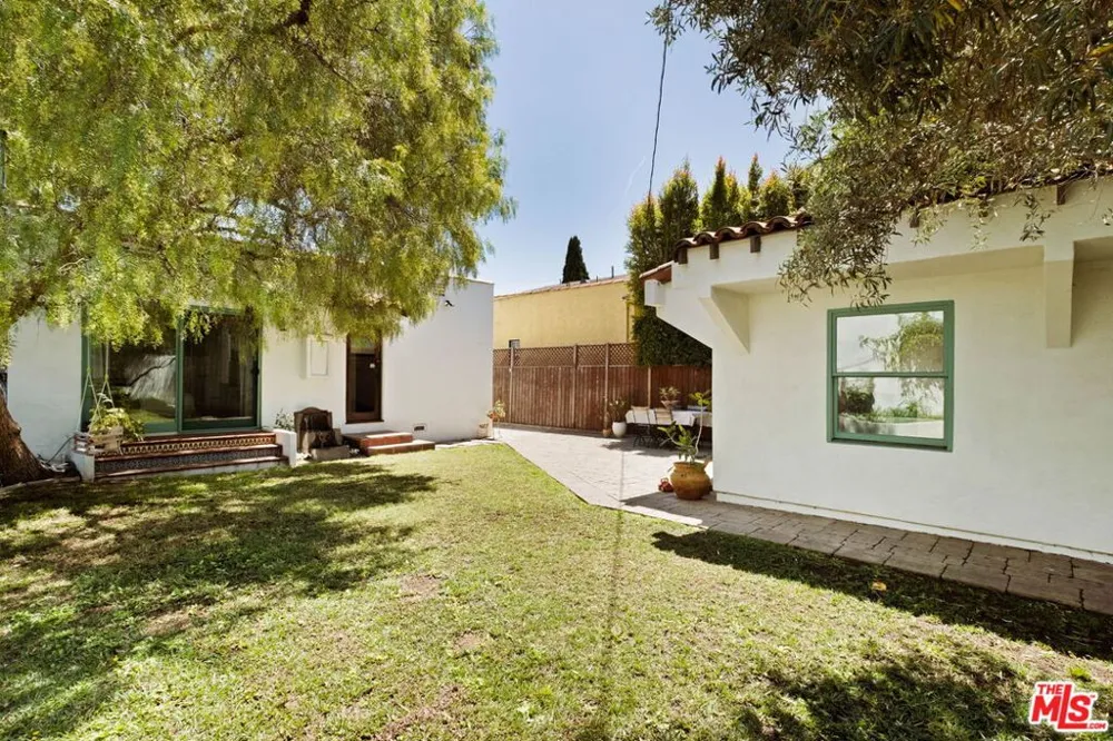 1781 S Garth Avenue Los Angeles, CA 90035