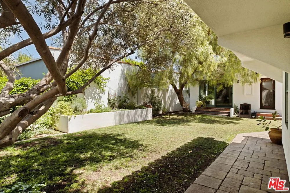 1781 S Garth Avenue Los Angeles, CA 90035