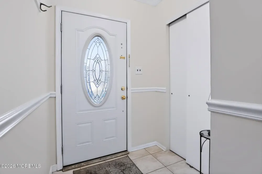 34 Morden Close Freehold, NJ 07728