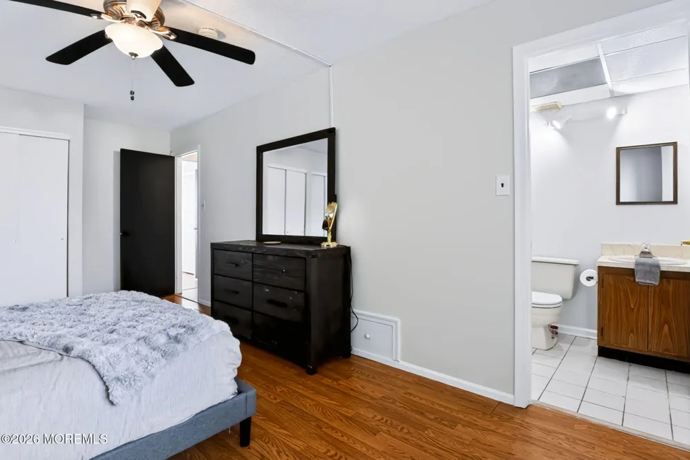 34 Morden Close Freehold, NJ 07728