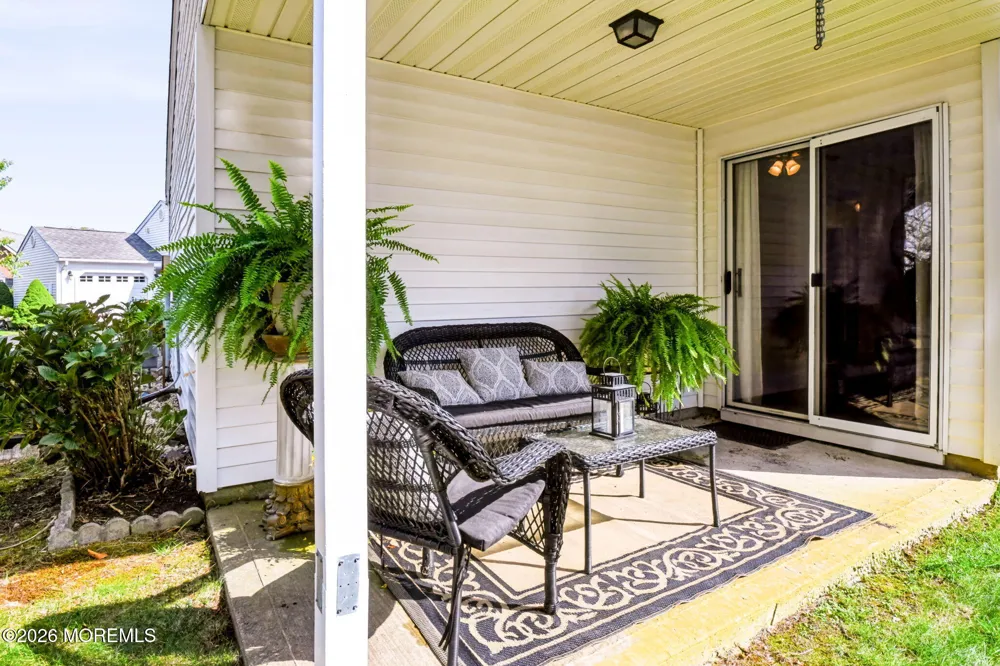 34 Morden Close Freehold, NJ 07728