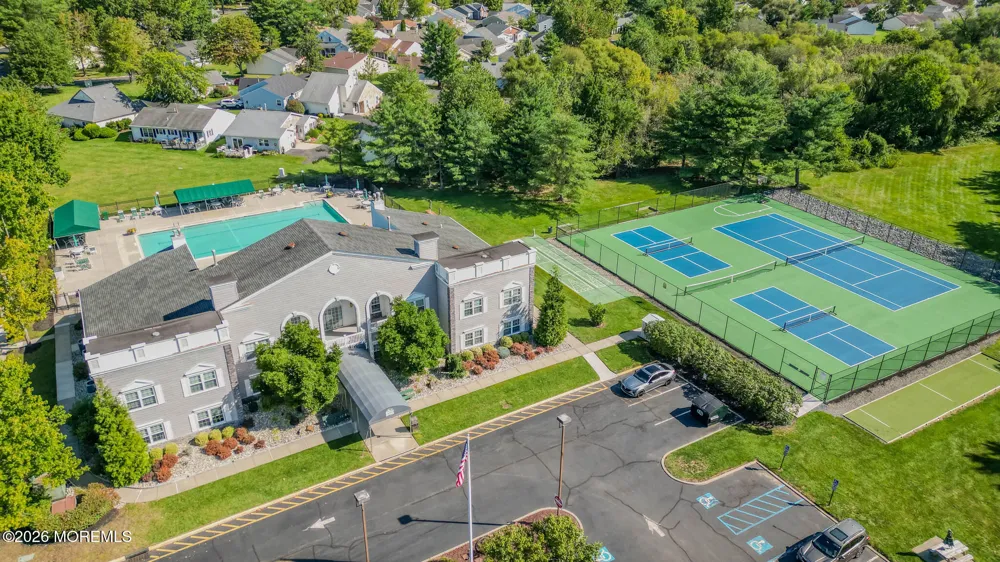 34 Morden Close Freehold, NJ 07728