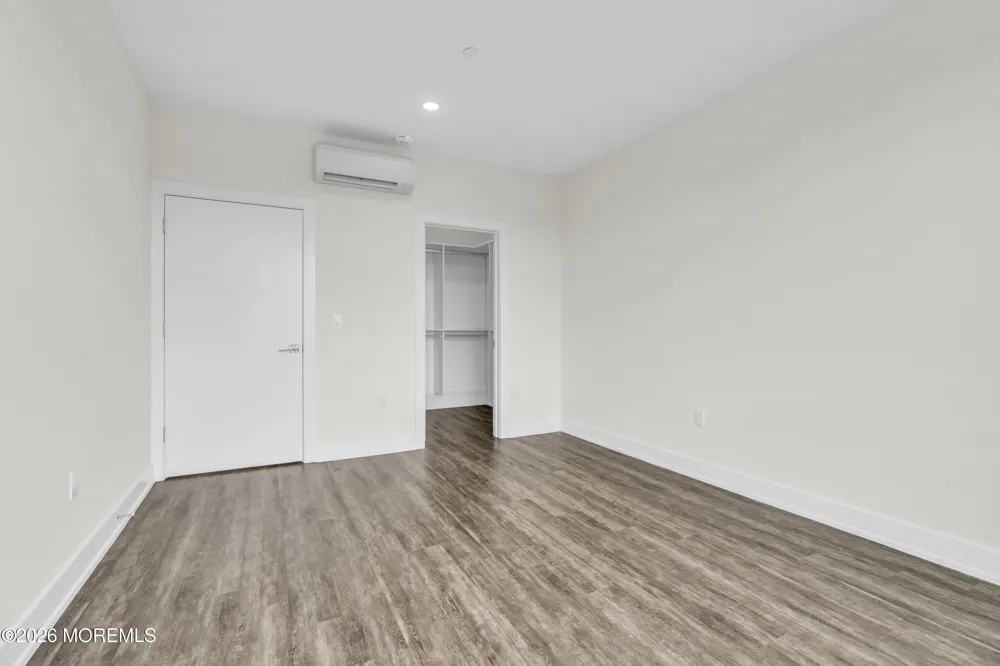 521 Lake Avenue #504 Asbury Park, NJ 07712