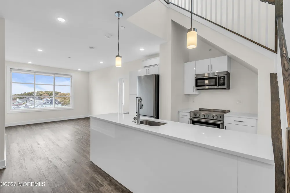 521 Lake Avenue #504 Asbury Park, NJ 07712
