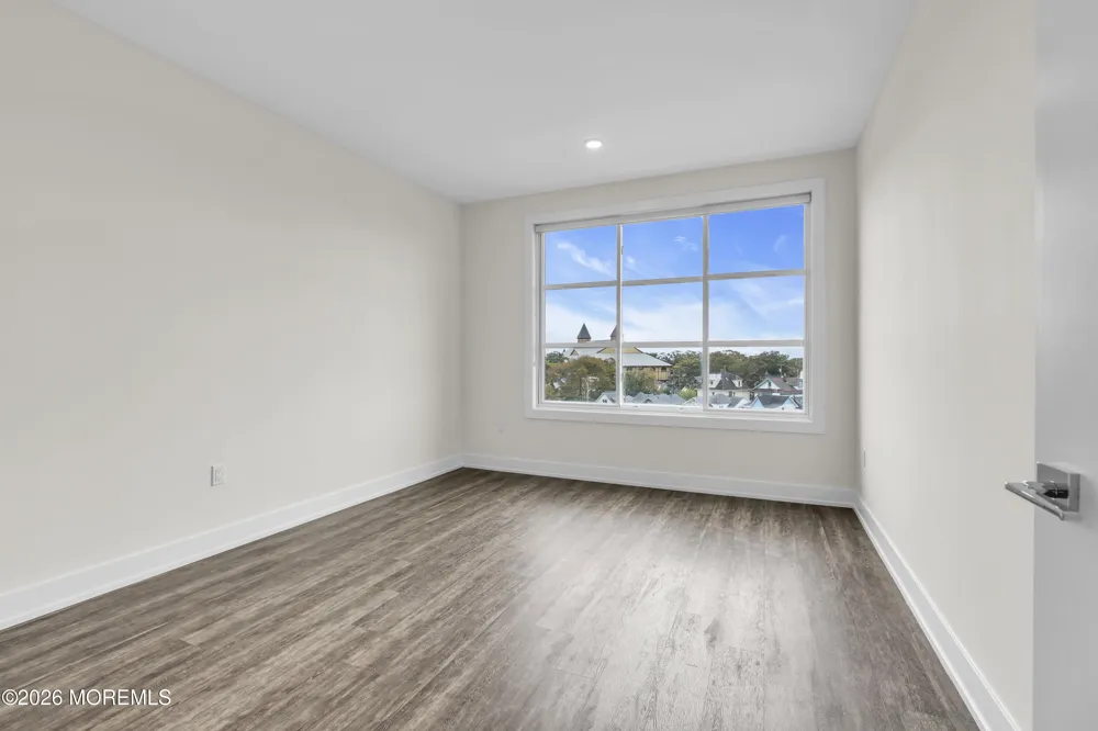 521 Lake Avenue #504 Asbury Park, NJ 07712