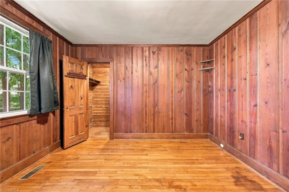 351 Lindley Avenue Asheboro, NC 27203