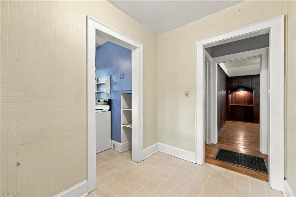 351 Lindley Avenue Asheboro, NC 27203