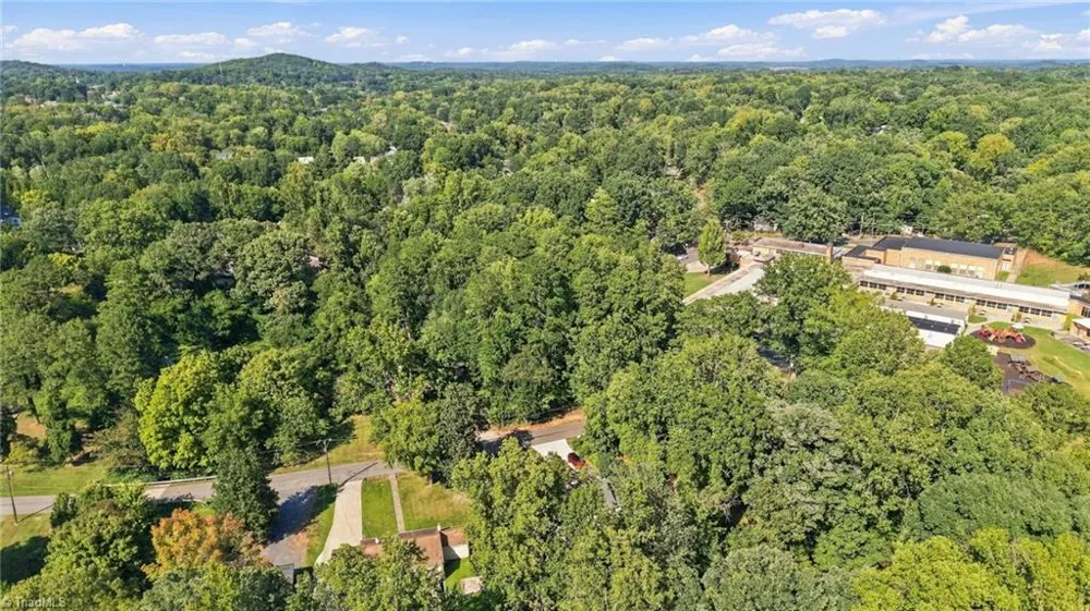 351 Lindley Avenue Asheboro, NC 27203