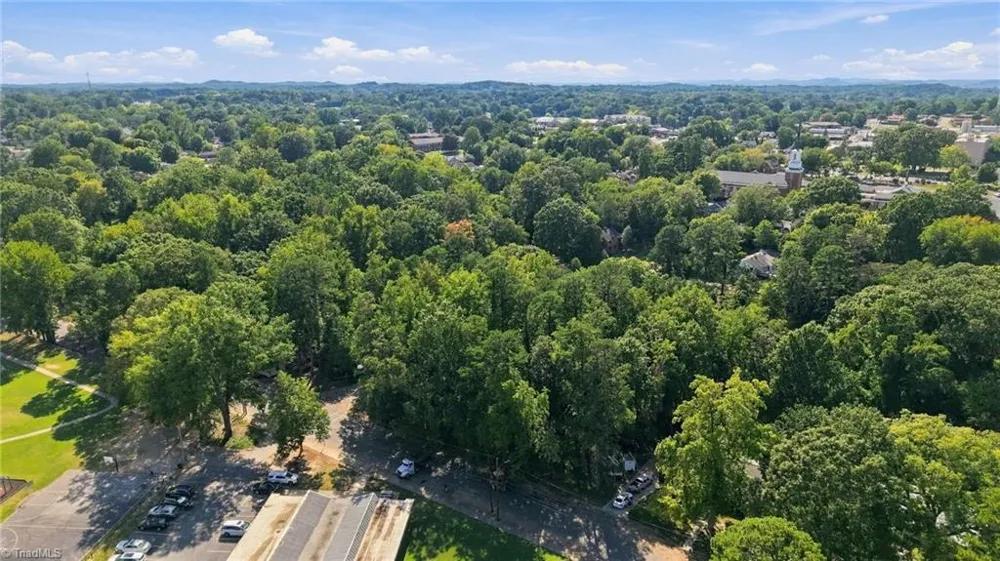 351 Lindley Avenue Asheboro, NC 27203